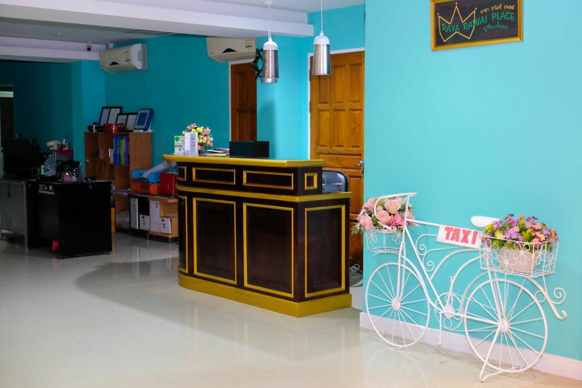 Raya Rawai Place Luaran gambar